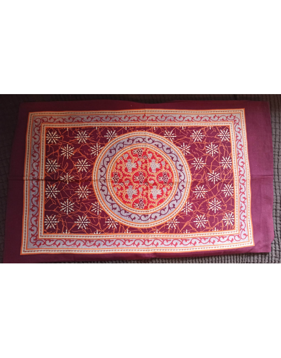 Poťah na vankúšik MANDALA červená – rozmery 89×41,5 cm