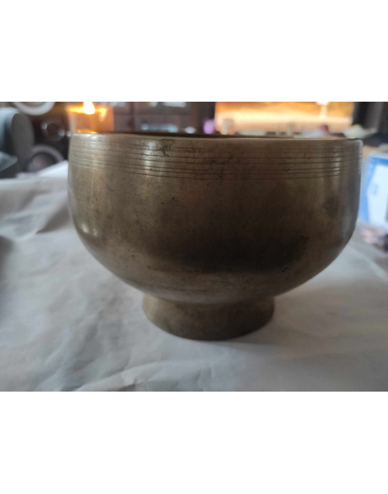 Tibetská misa ANTIQ - 60 rokov z podstavcom (1801)