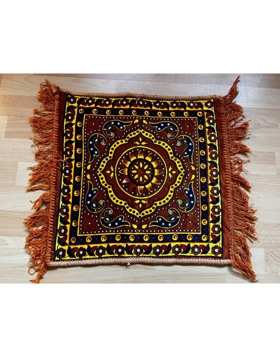 Meditačný koberček na sedenie - hnedý ornamenty 50x50cm
