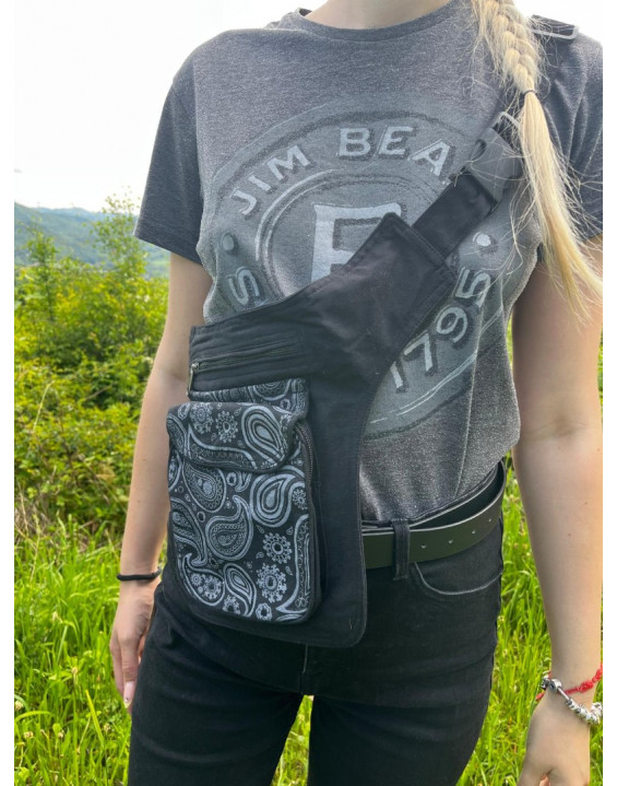 Ladvinka ORNAMENT - čierna