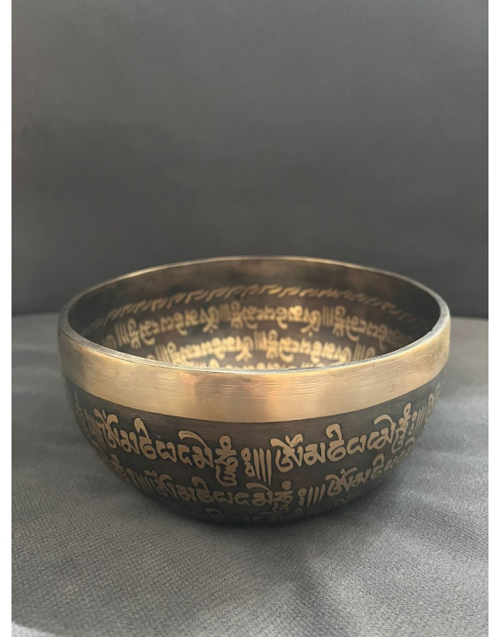 Tibetská misa ručne tepaná s gravírovaím – OM (0183)