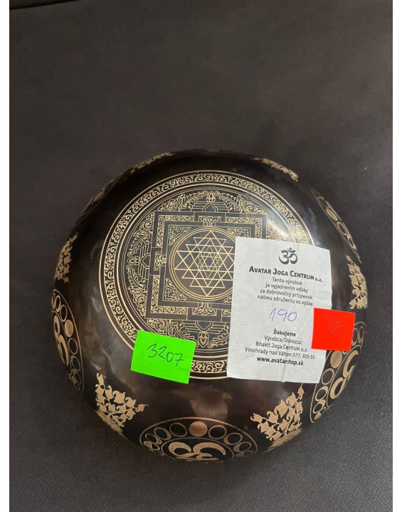 Tibetská misa ručne tepaná s gravírovaím – OM mandala (3207)