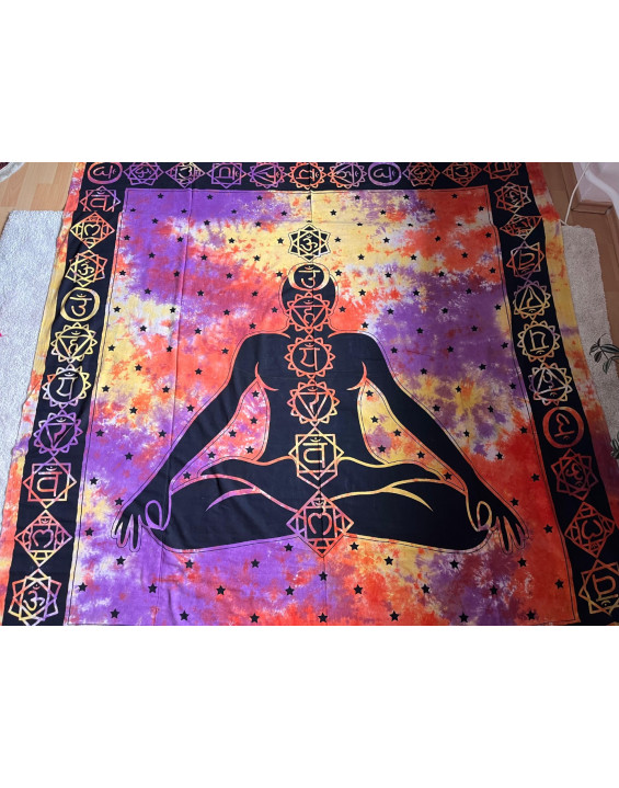 Indická plachta veľká - ČAKROVÁ JOGÍNKA - 230×210 cm - fialovo červené žltá