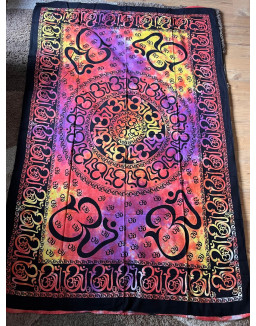 Plachta OM mandala – batikovaná červeno fialovo žltá – stredná 130×200