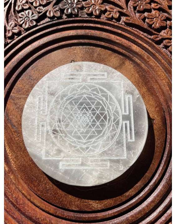 Selenitová nabíjacia podložka- Shri yantra
