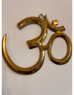 OM na zavesenie 3D- kovový, veľký, zlatý 