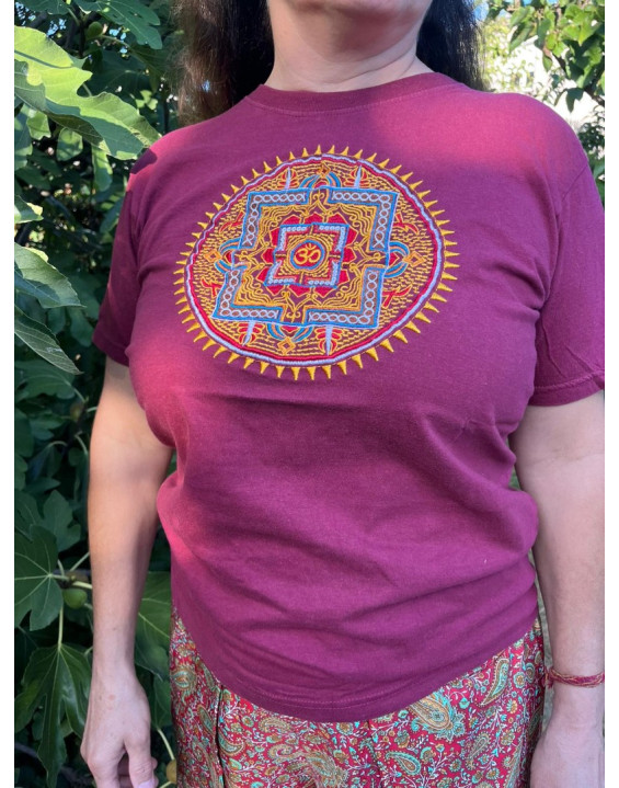 Tričko Mandala Om - bordové 42