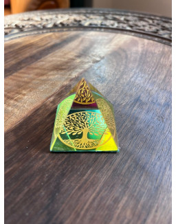 Energetický žiarič - Pyramída STROM ŽIVOTA - dúhová– 4 cm